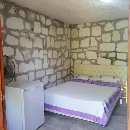 Heredot's House Lodge